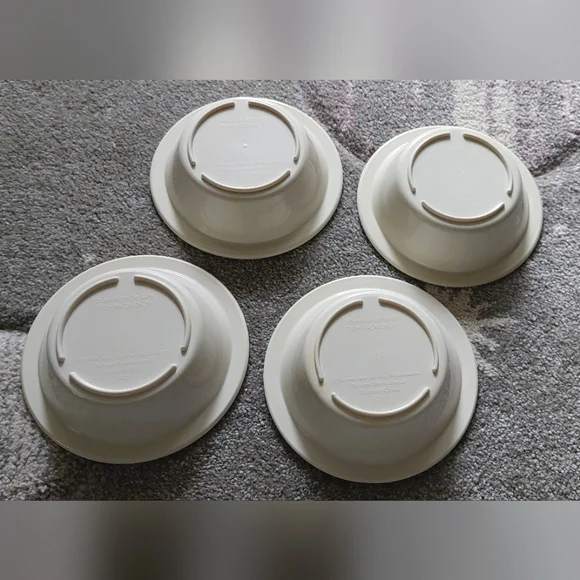 Vintage/ Retro Kellogg's Cereal Bowls - Picture 3 of 11